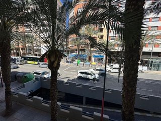 Piso en alquiler en Centro en Alicante