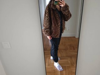 Abrigo Bershka efecto piel sintética leopardo