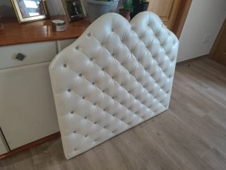 Cabecero tapizado brillo 105cm