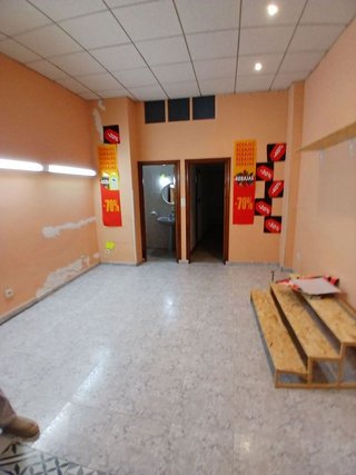 Local comercial en alquiler en Circular - Vadillos en Valladolid