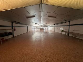 Nave industrial en alquiler en Polígonos - Recinto Ferial Cortijo de Torres en Málaga