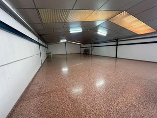 Nave industrial en alquiler en Polígonos - Recinto Ferial Cortijo de Torres en Málaga