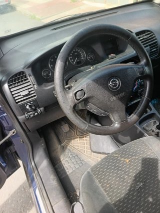 Opel Zafira 2003