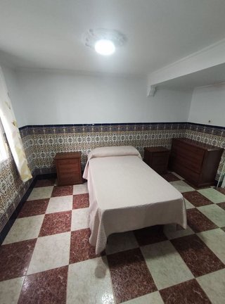 Casa adosada en venta en Gelves