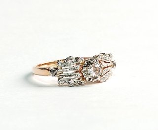 Anillo Oro y Diamantes 3,9 gr