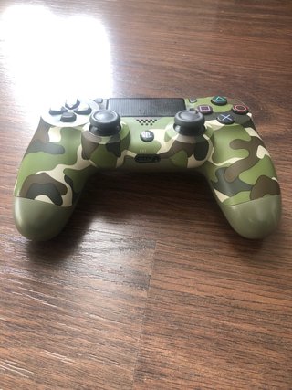 Consola PS4 (PlayStation 4) Negra + 3 Juegos