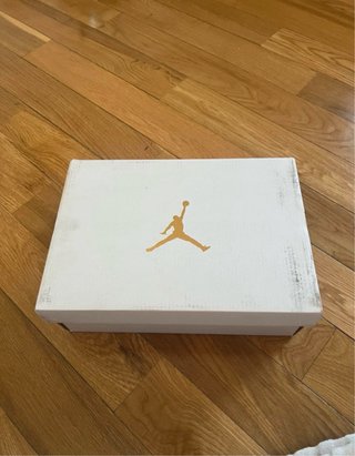 Zapatillas Jordan 11 Plata y Blanco