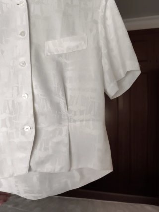 Blusa manga corta blanca