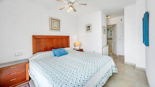Casa pareada en venta en Elviria en Marbella