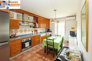 Chalet en venta en Alhendín