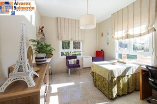 Chalet en venta en Alhendín