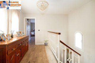 Chalet en venta en Alhendín