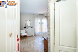 Chalet en venta en Alhendín