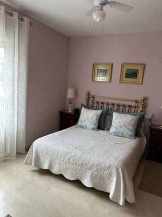 Casa pareada en venta en Ubrique