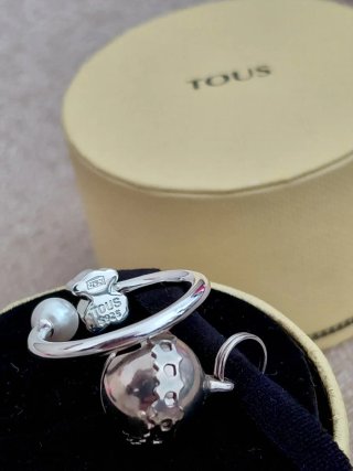 Anillo Tous Oso con Perla Ajustable nunca usado