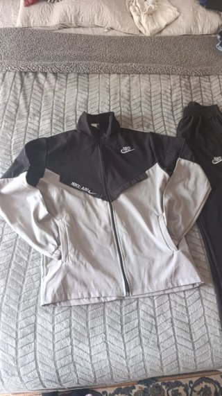 Chándal Nike Negro y Gris