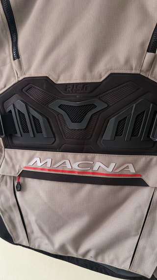 Chaqueta Macna Chieftane