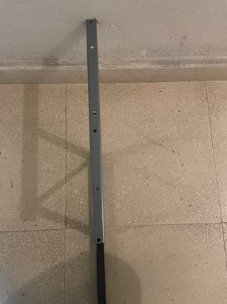 Bisagra mesa elevable metálica gris