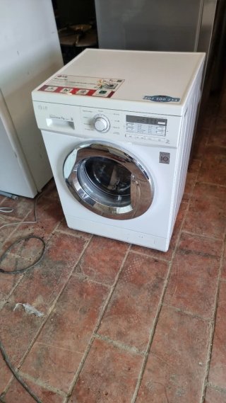 Lavadora LG 7kg Direct Drive