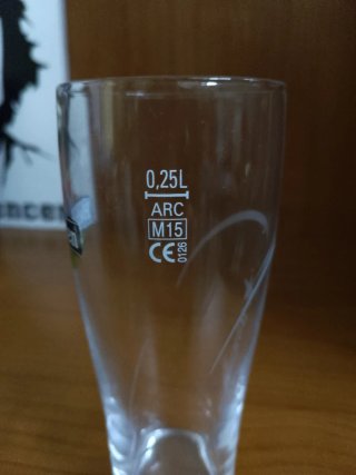 Set bicchieri e apribottiglie birra