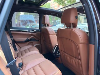 Porsche Cayenne 2016