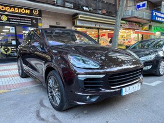Porsche Cayenne 2016