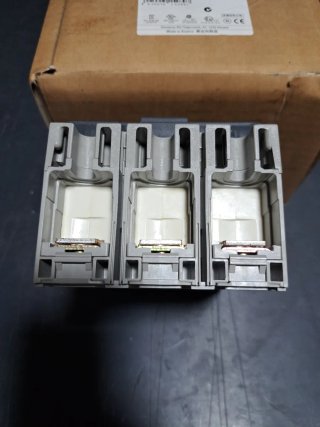 Merlin Gerin NS 100 N Interruptor Automático