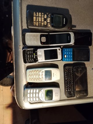 Lote Nokia: algunos funcionan, otros para piezas