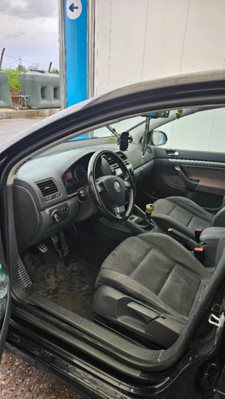 Volkswagen Golf 2005