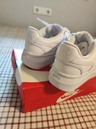 Nike Court Vision Altas