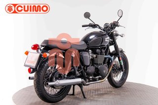 TRIUMPH BONNEVILLE T100