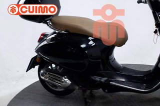 VESPA PRIMAVERA 125