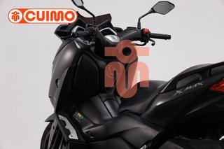 YAMAHA XMAX 300