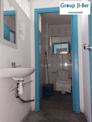 Local comercial en venta en Riera Alta - Llatí en Santa Coloma de Gramanet