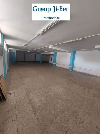 Local comercial en venta en Riera Alta - Llatí en Santa Coloma de Gramanet