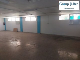 Local comercial en venta en Riera Alta - Llatí en Santa Coloma de Gramanet