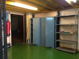 Nave industrial en venta en Les Grases - La Salut en Sant Feliu de Llobregat