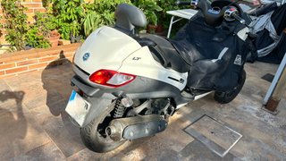 Piaggio MP3 400 LT Blanca