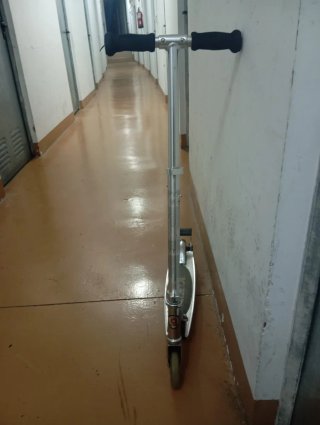 Patinete metálico Razor