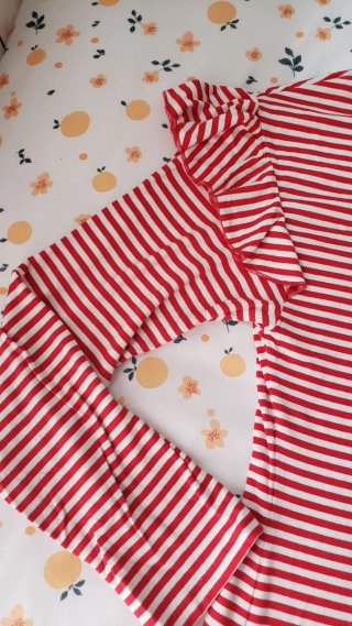 Camiseta Anabel Lee Rayas Rojas y Blancas