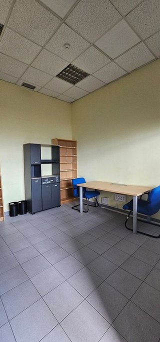 Local comercial en alquiler en Lutxana - Llano en Barakaldo