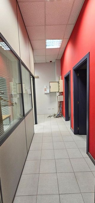 Local comercial en alquiler en Lutxana - Llano en Barakaldo