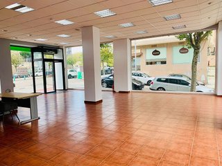 Local comercial en alquiler en As Travesas - Balaídos en Vigo