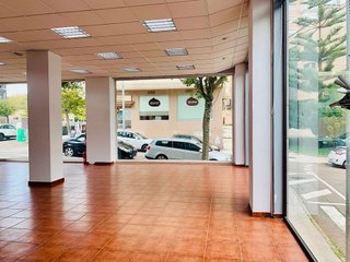 Local comercial en alquiler en As Travesas - Balaídos en Vigo