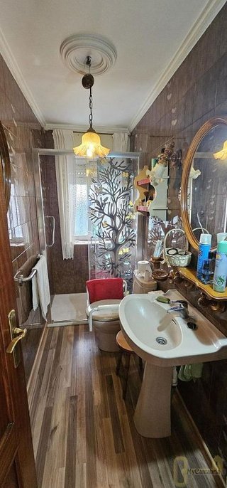 Chalet en venta en Corrales de Buelna (Los)