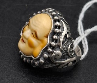 Anillo japones en Plata y Porcelana Toshikane.