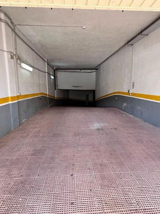 Garaje en venta en Los Boliches en Fuengirola