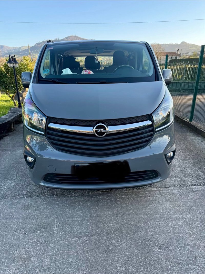Opel Vivaro 2017 - foto 1