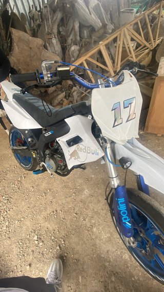 Asiento Derbi DRD Careta Plana y guardabarros