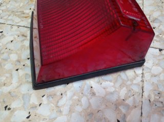 Foco trasero moto rojo